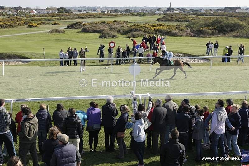 Race 5 8 - Gsy Race Finish Line 03/05/10
