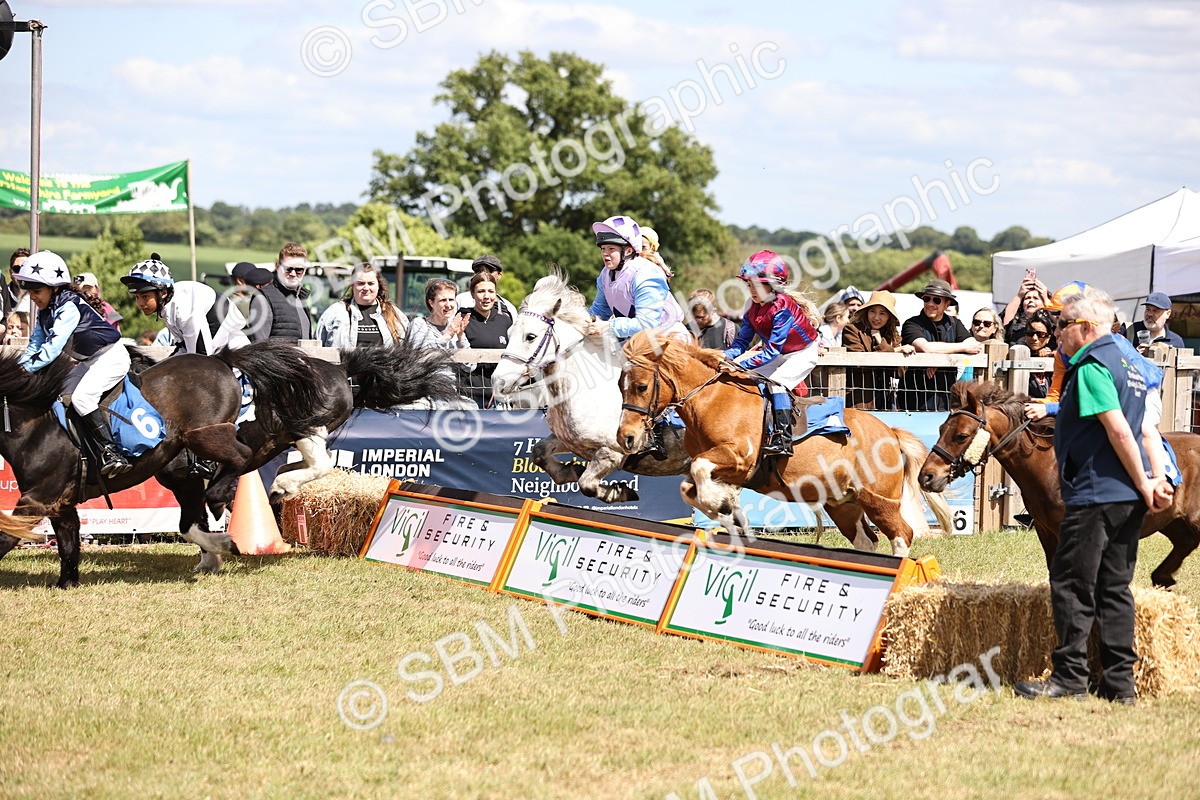 SBM_16691 - Dinky Derby