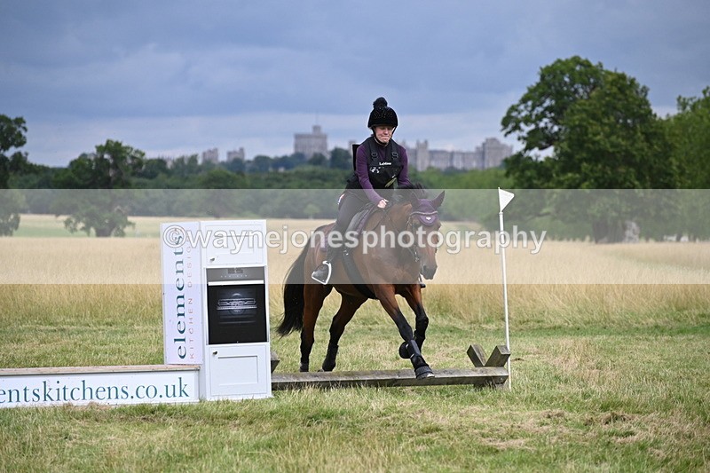 WJ6_2841 - Time at Jump 11:06 to 11:40