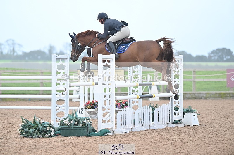 231013A-144031-02782 - Cls 9 Foxhunter & 1.20m Open
