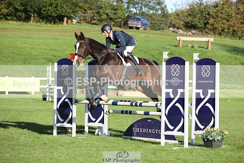 231022-095605-24209 - 644-HANDS.FREE-Alec.Miles-TrotUp+SJ