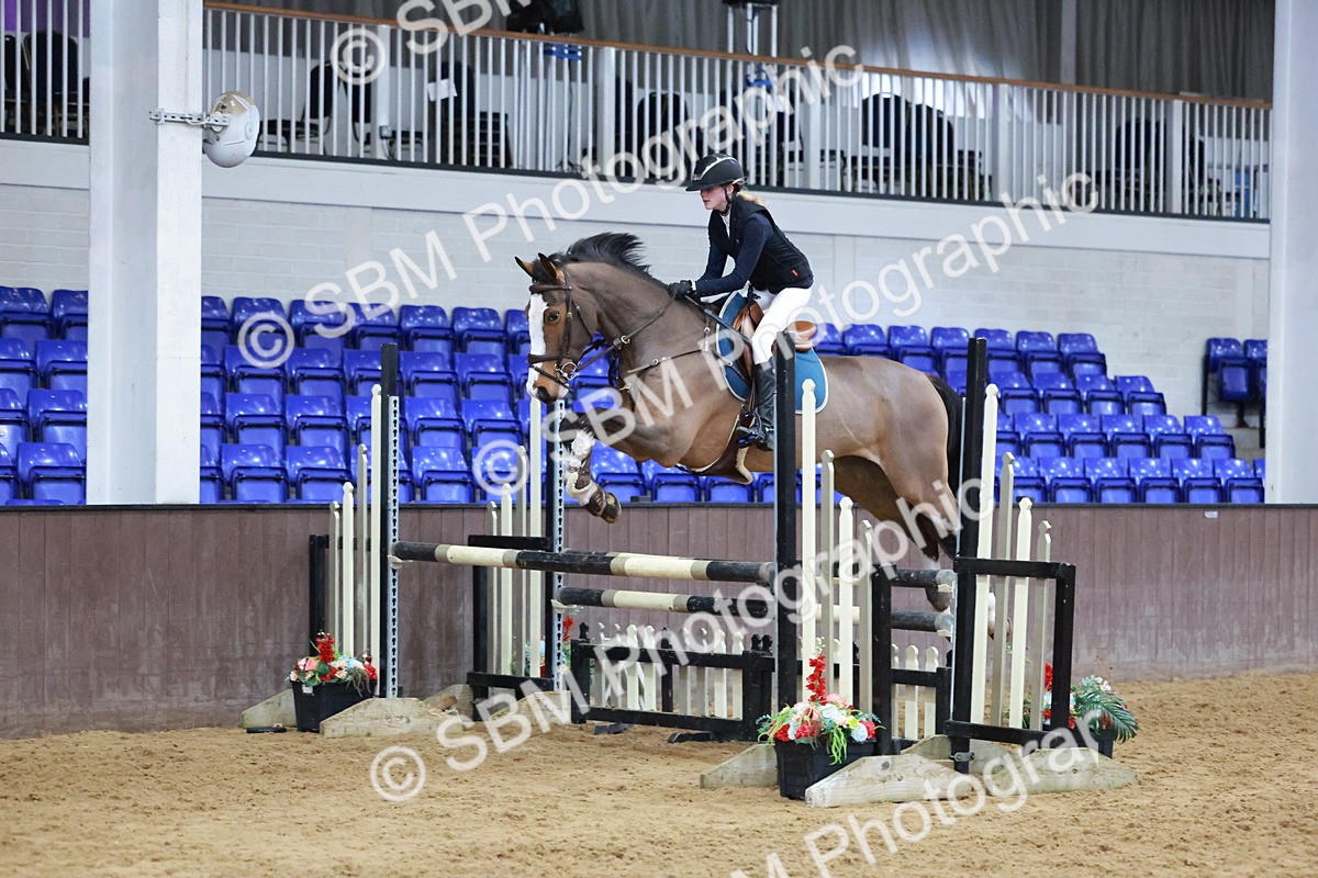 SBM_007746 - Class 24 - Nupafeed Supplements Senior Discovery/ 1m Open