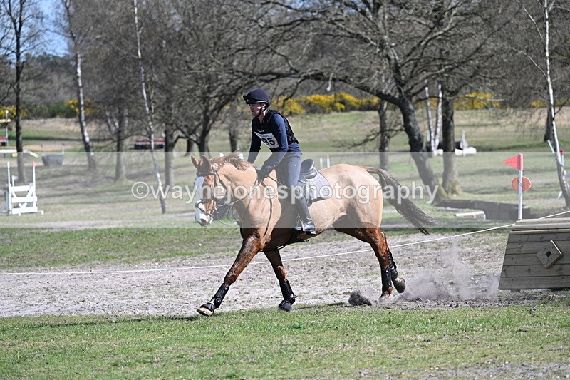 WJ7_1319 - XC Time 13:35 to 13:40