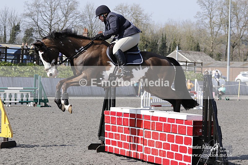 _EST2103 - Bourne Valley Riding Club Winter Showjumping 27/03/22