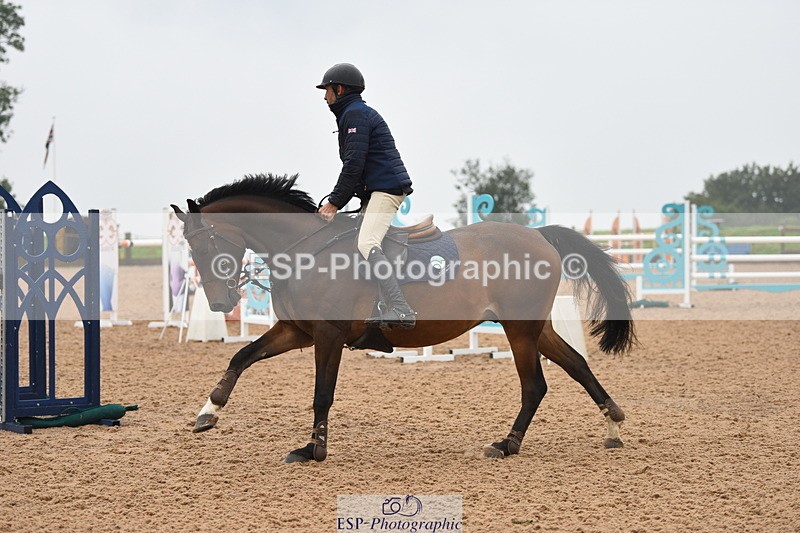 230916A-102020-03776 - Cls 14 Snr Foxhunter