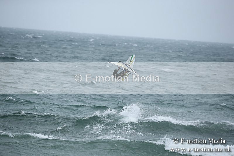 WS 150913-100 - Windsurfing