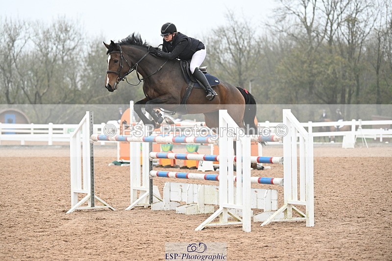 241102A-124538-04632 - SAT Cls 15 Foxhunter and 1.20m Open