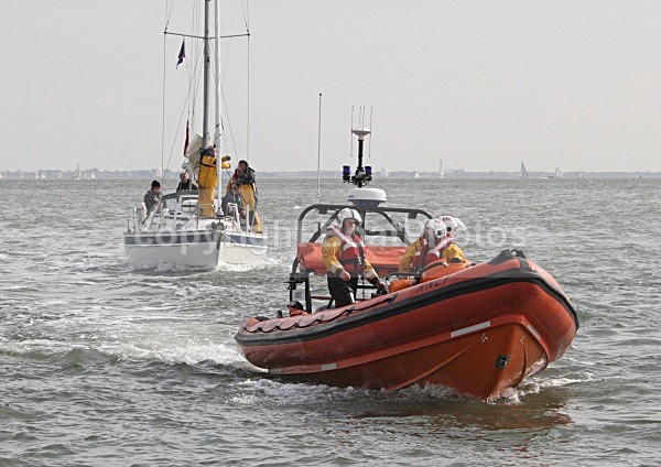 100411 JLP SAILING CLUB - RNLI IMG_0395 - APRIL 11th 2010 - JLP SAILING CLUB & RNLI