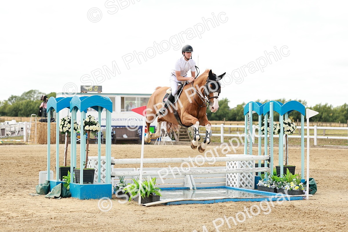 SBM_018783 - Class 21 - Senior Newcomers Championship 2d Rd