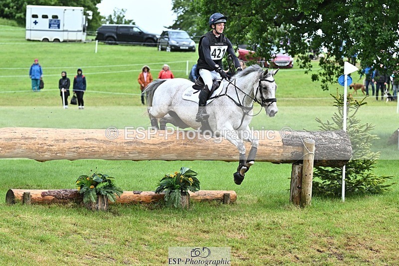 240526-132640-22853 - 421-ASK_FOR_MANCHIER-Tom_Jackson