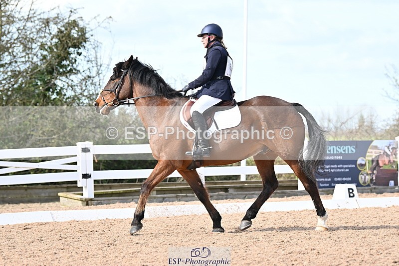 240324A-132046-03365 - Novice 28, 13.00 to 14.00