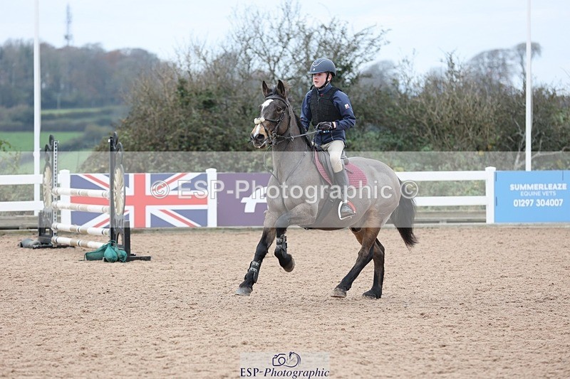 241116X-121500-01533 - Cls 10 Pony 1.00m Ooen