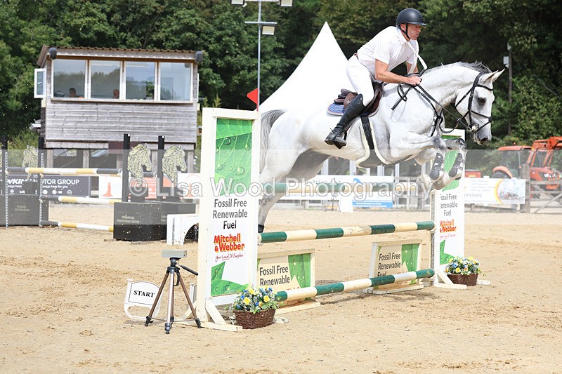 3E7A4362 - Class 8: Senior Foxhunter/1.20 open