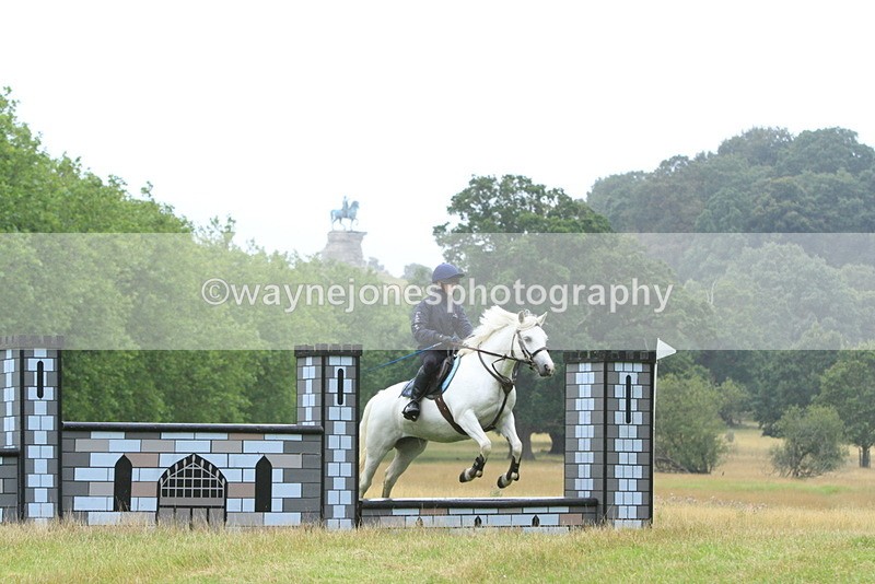 IMF_1568 - Time at Castle Jump 09:18 to 10:15