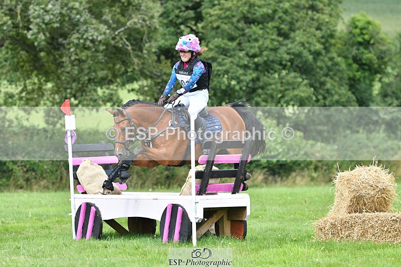 240804-151432-17567 - 601-Tichy_Sanders-UBERTON_VAN_HET_DALHOF