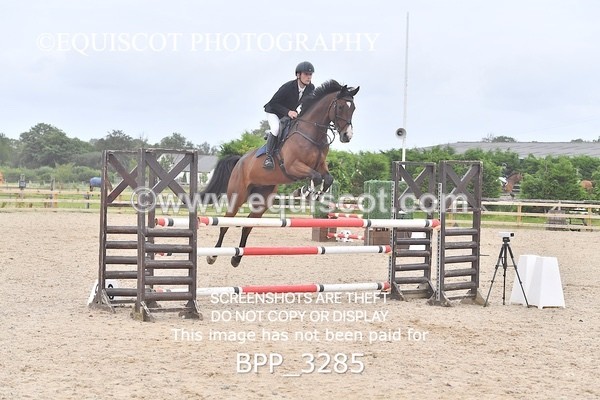 BPP_3285 - CLASS 5 Senior Newcomers/ 1.10m Open