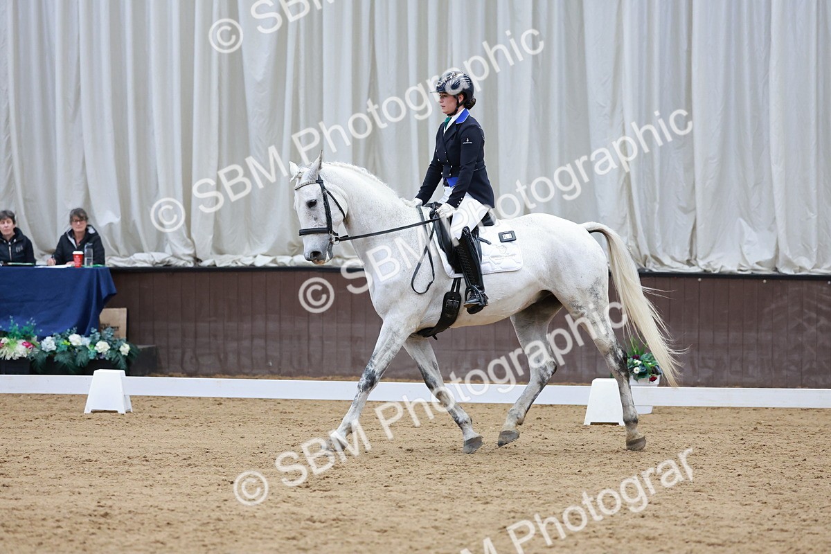 SBM_009886 - Class 6b - Novice 6 - 12.40-13.43