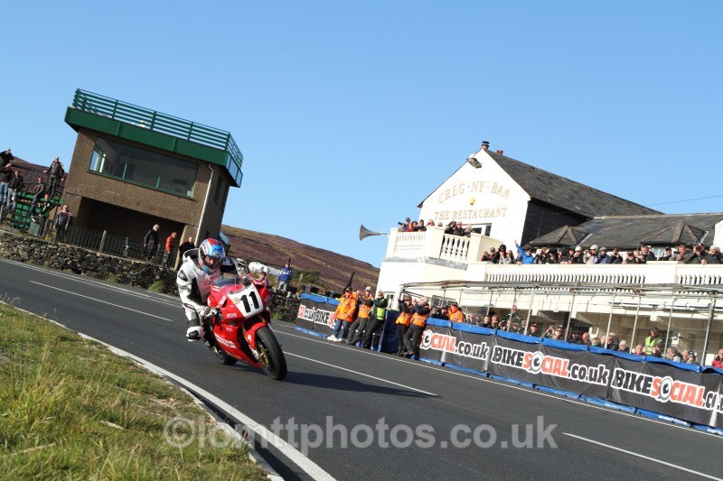  - Joey Dunlop - The Rivals Parade Lap