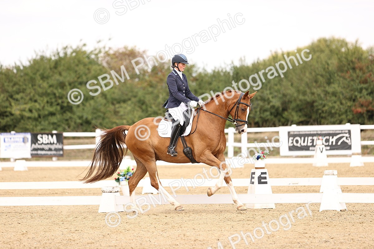 SBM_013796 - Class 4 - Novice 5  12.13-13.02