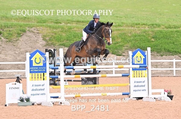 BPP_2481 - CLASS 7 - FRI - Senior Foxhunter/1.20m Open