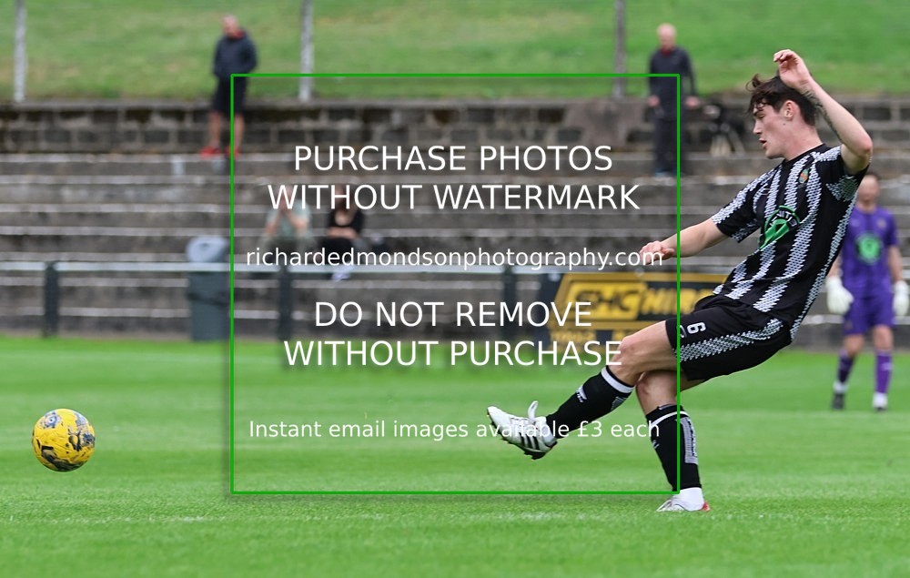 533A3682 - Kendal Town vs Gretna (5/7/25)