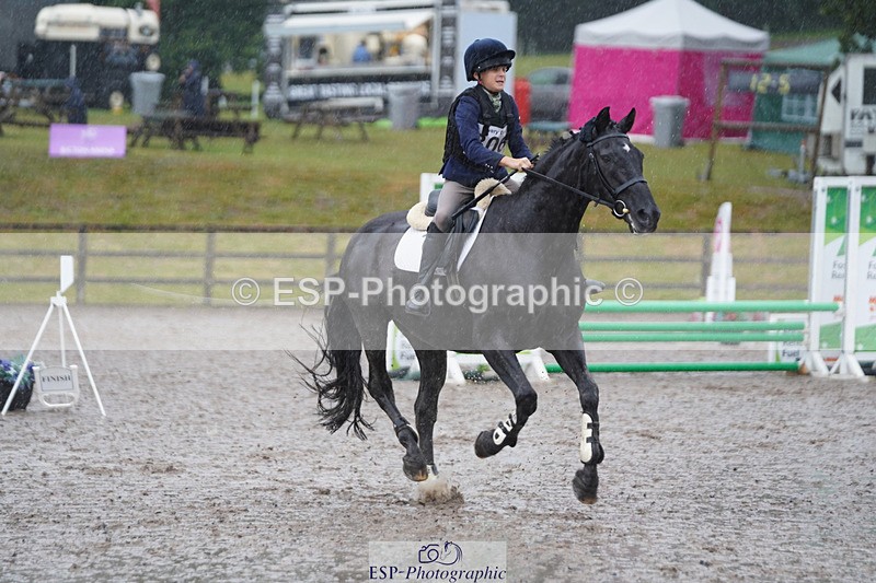 240824X-082814-20232 - 70cm Round 1 8.30 to 9.30