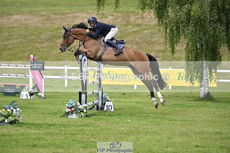 240711-121451-26865 - Cls 117 HOYS Grade C Quali 1.35m