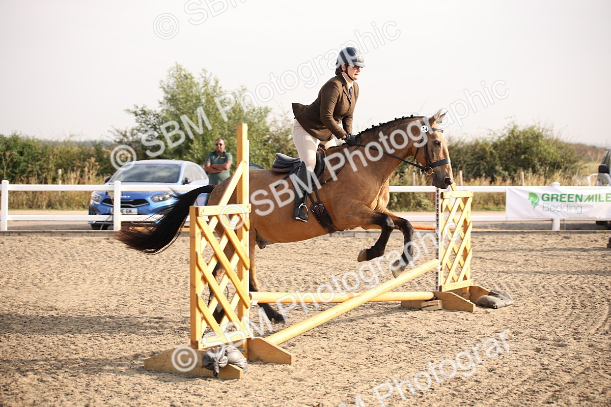SBM_10251 - Class 402 Riding Club Horse