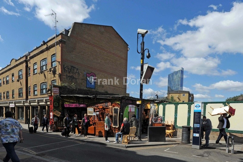 Brick Lane 12 - Frank Doran