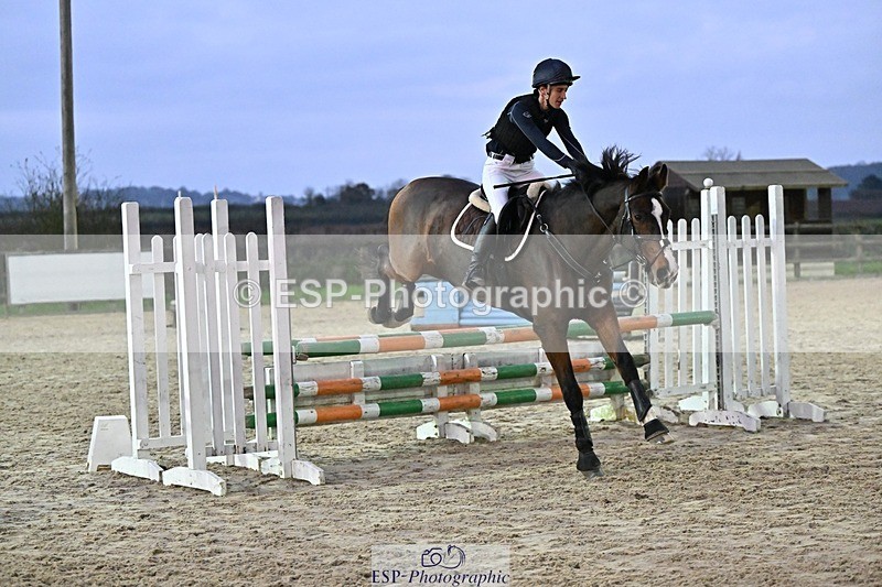 241110-163842-01459 - 90-95cm Arena Eventing