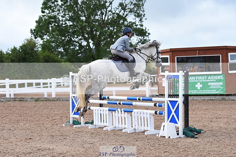 230715A-090420-00002 - Cls 10 Children on Horses 95cm