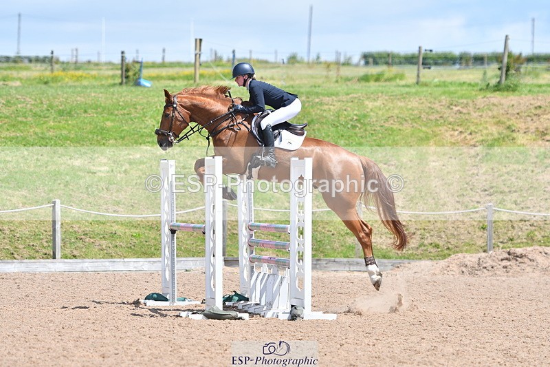 240609A-123456-05235 - Cls 18 Snr Newcomers and 1.10m Open