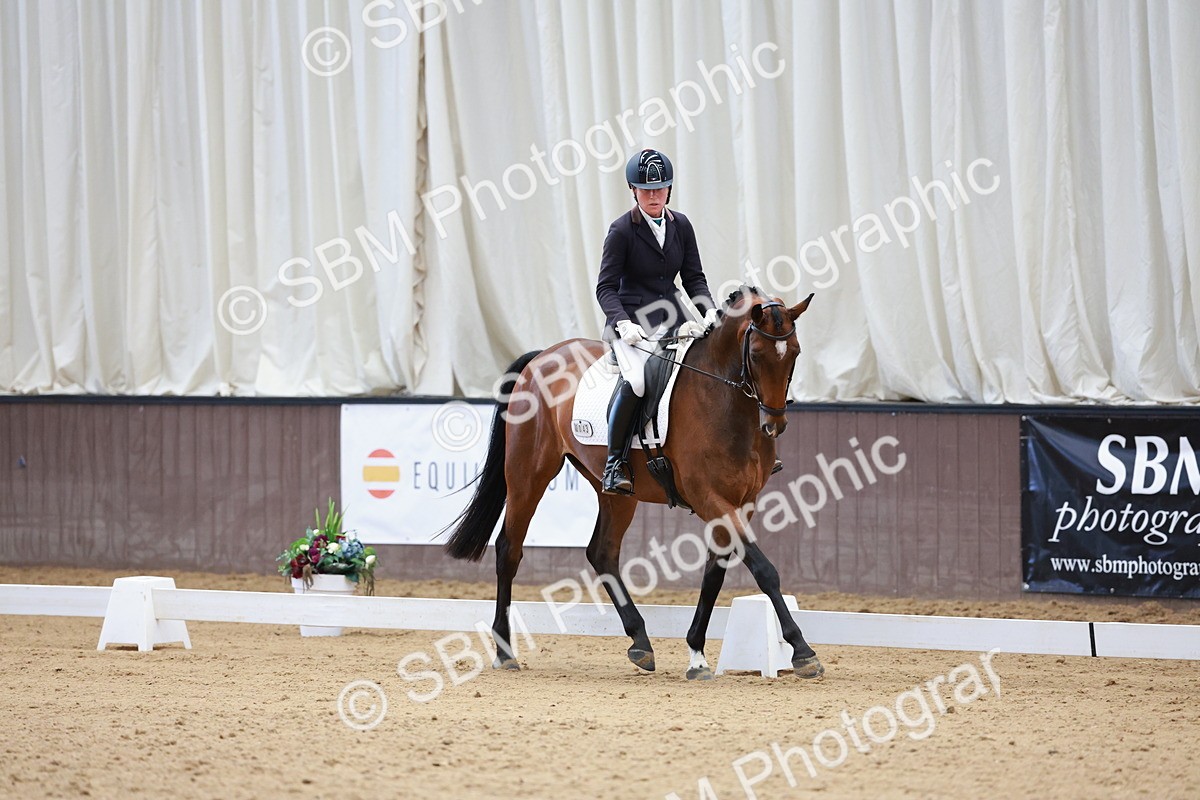 SBM_007182 - Class 6b - Novice 6 - 8.56-9.24