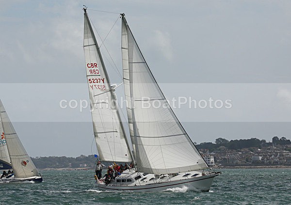 120630 GBR5237Y WT7A3094 - ROUND THE ISLAND RACE - 30th June 2012