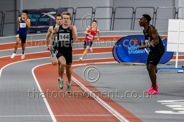 StudInd-916115 - Track Male Set Two