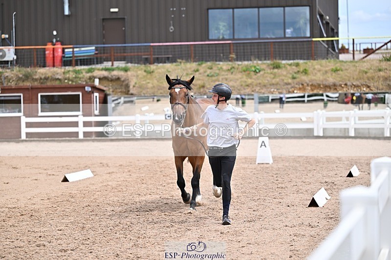 250716-132905-00551 - Trot Up 12.30 to 1.30