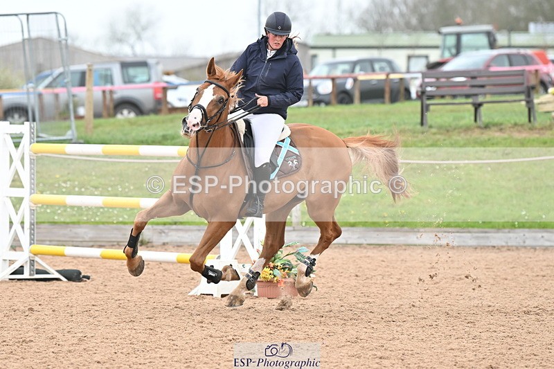 240405A-151017-02216 - Cls 6 National 1.40m Open