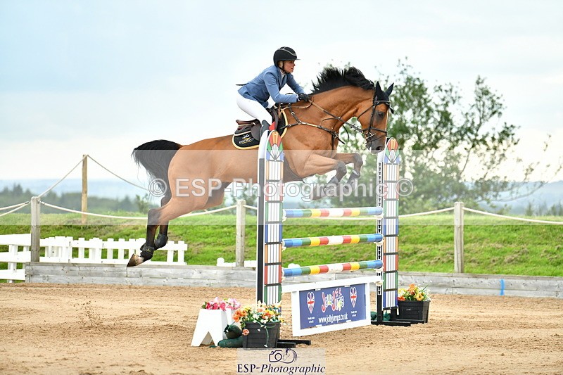 230720A-160208-04139 - Cls 9, 2 Star Big 1.40m Start to break