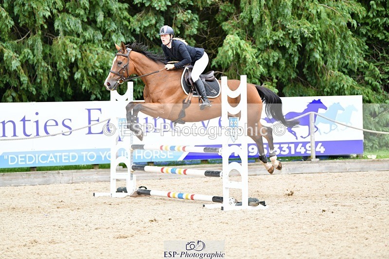 240712-102127-32728 - Cls 137 British Novice and 90cm Open