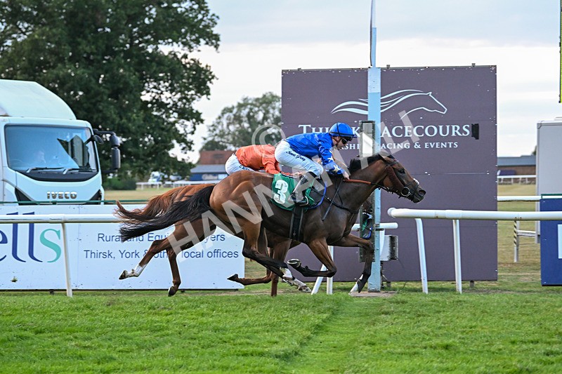 150825-Race 5-Jez Bomb-3002 - Race 5