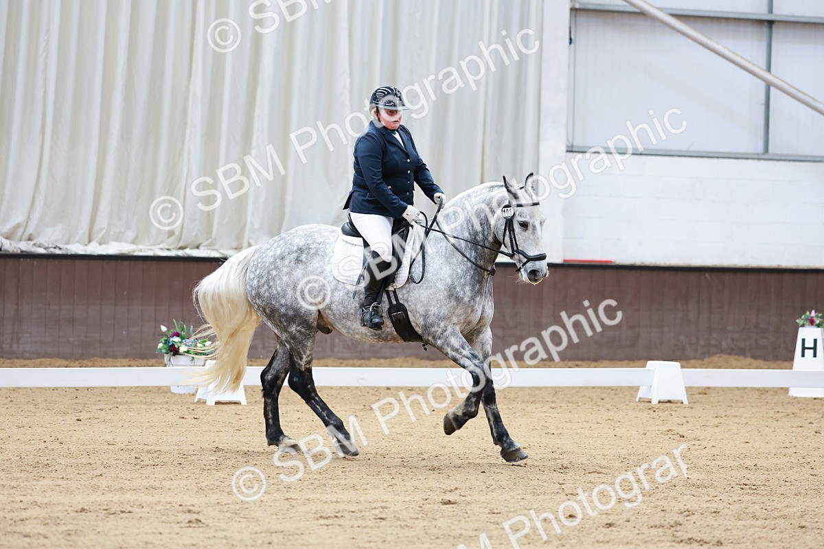 SBM_007105 - Class 6b - Novice 6 - 8.56-9.24