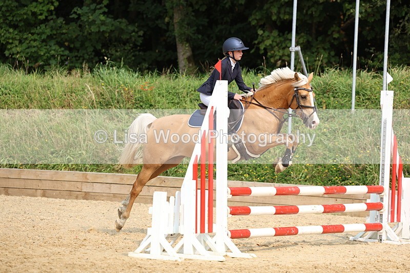 3E7A2843 - Class 11: Junior 70cm