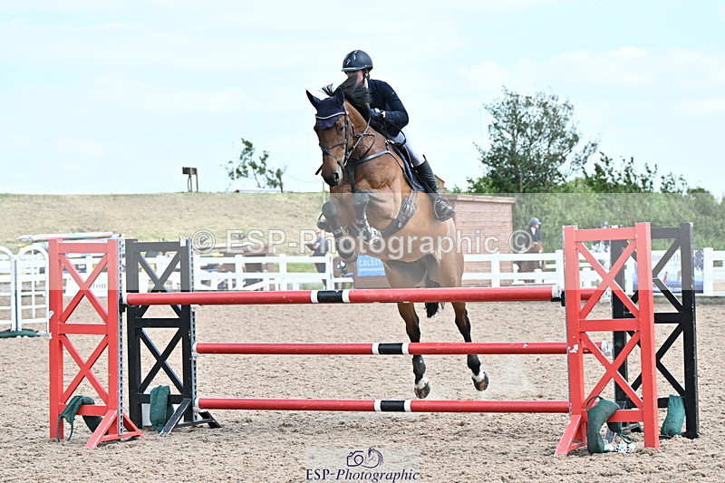 240605A-154209-00936 - Cls 5 Foxhunter and 1.20m Open