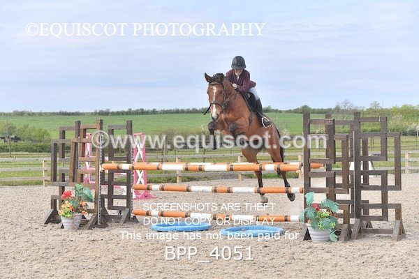 BPP_4051 - CLASS 9 - FRI - Senior Newcomers/ 1.10m Open