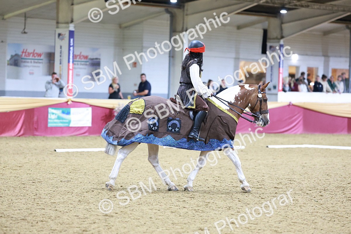 SBM_10389 - Class 62 - Strictly Fancy Dress-Age