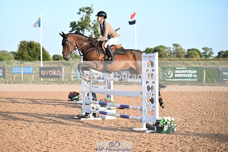 260731-194255-07200 - Cls 15 Snr Foxhunter