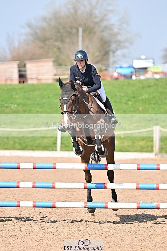 250326-132954-00932 - Cls 4 Newcomers and 1.10m