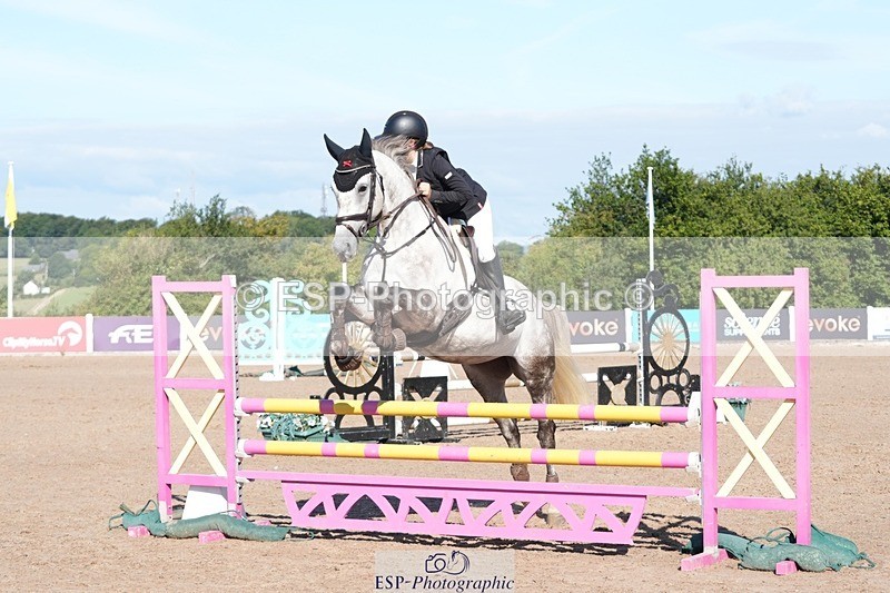 250802-092348-08313 - Cls 19 British Novice and 90cm Open