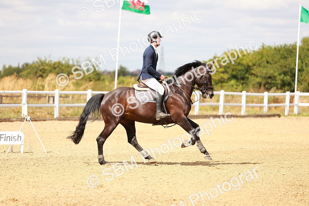 SBM_006576 - Class 4 - Senior British Newcomers - 1.10m