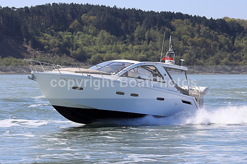 180505 GALE FORCE - SEALINE SC35 1Y3A7009 - Motorboats - Hardtop